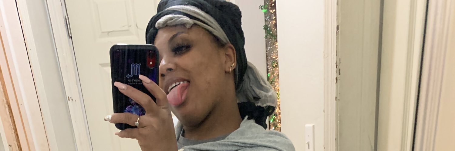 LadiiDee_24's profile banner image