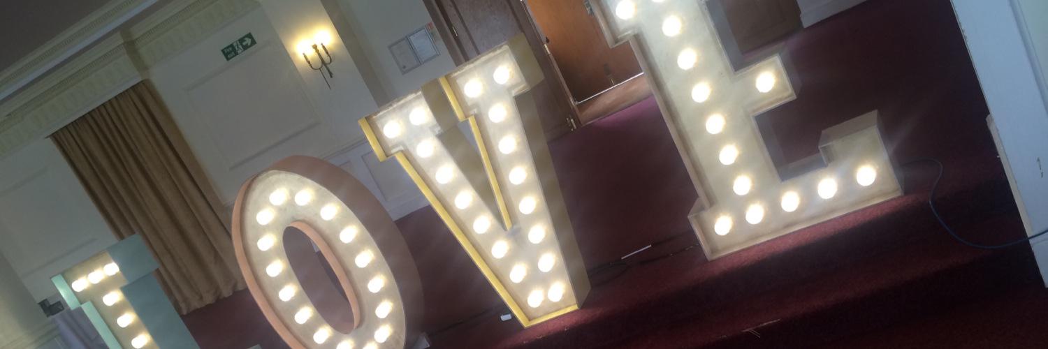 reed22xx's profile banner image