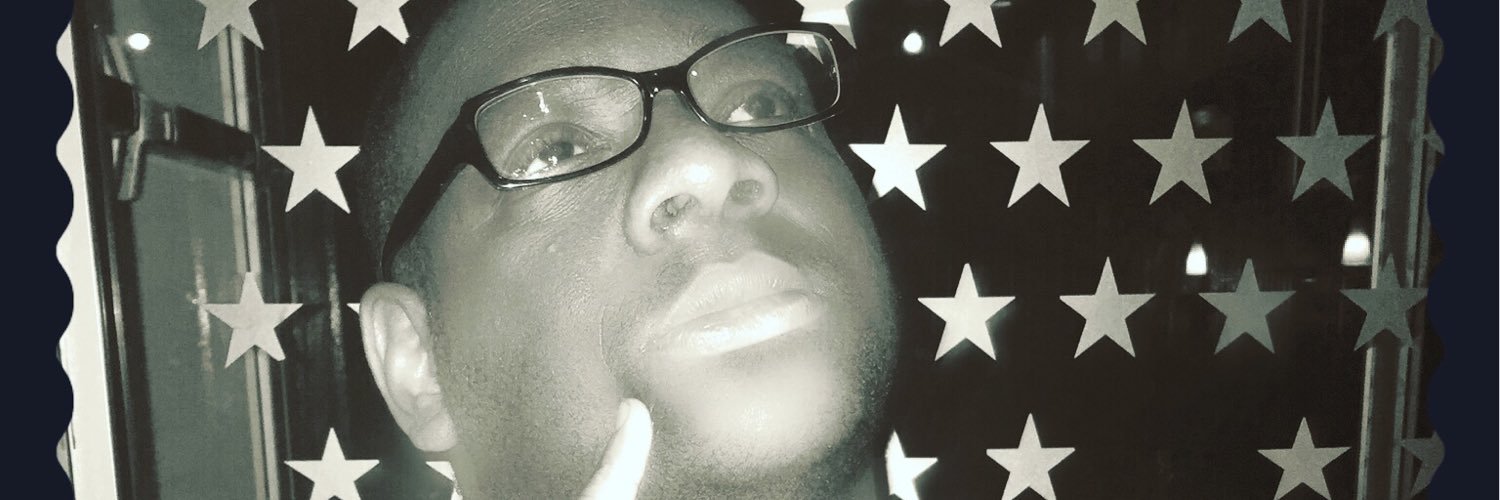 EElliottWill's profile banner image