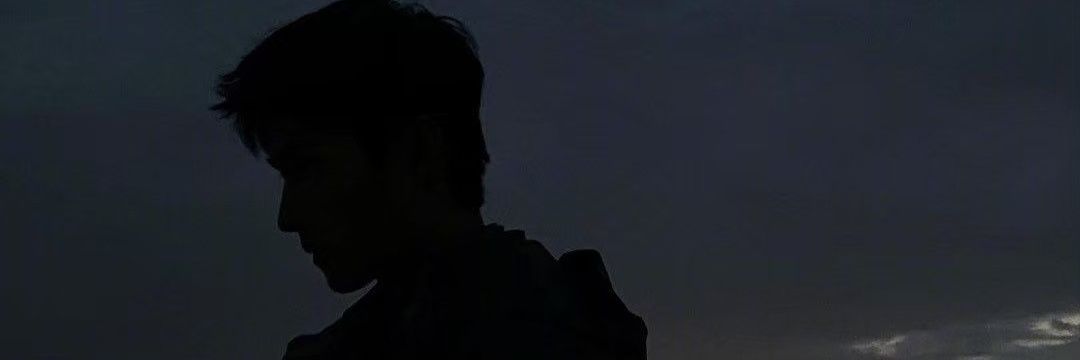 aumbinaum's profile banner image