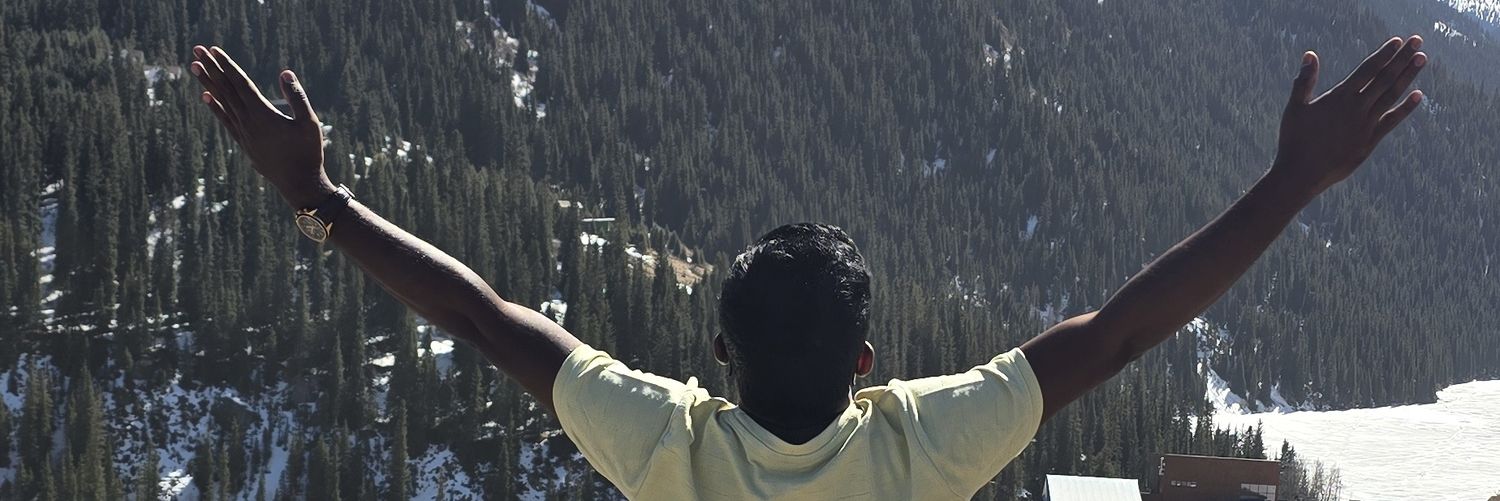starimman's profile banner image