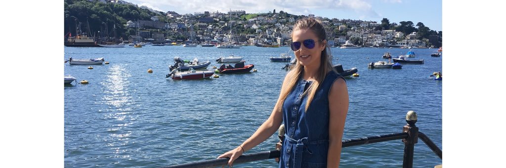 LauraxRose's profile banner image