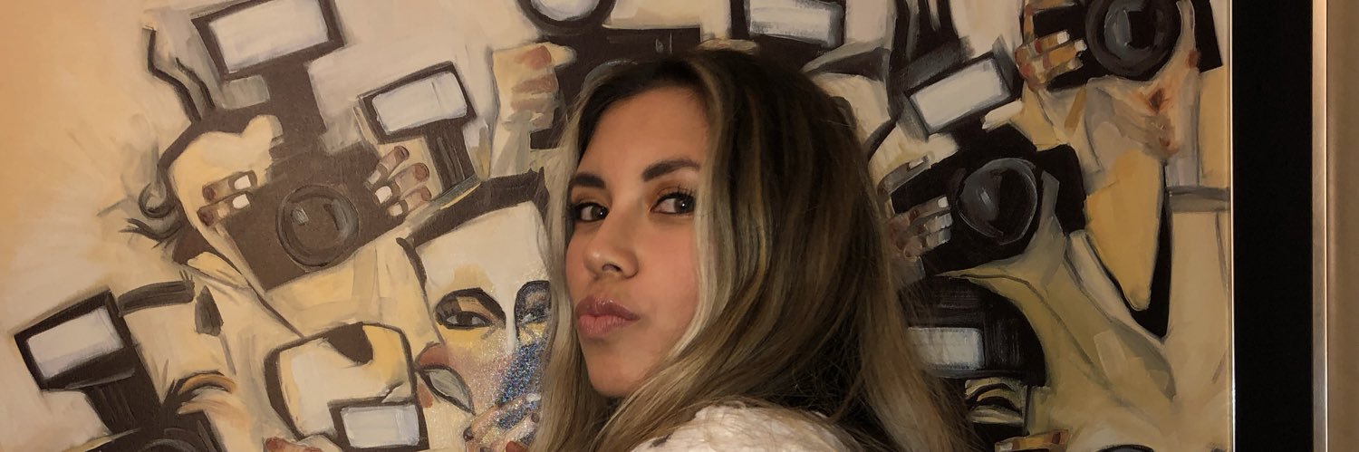 ellexislove's profile banner image