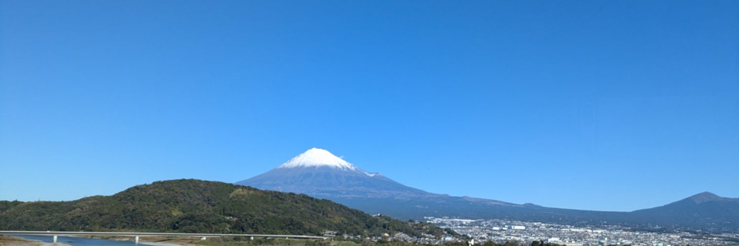 E357_tu's profile banner image