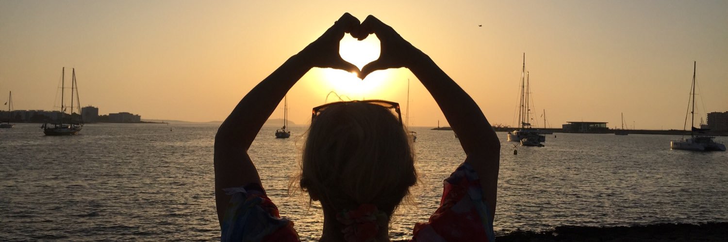 tinajaneking's profile banner image