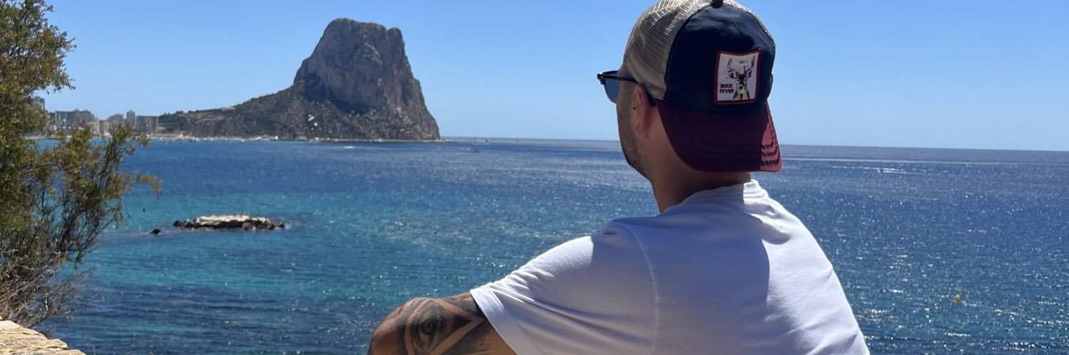 Cellaniko10's profile banner image