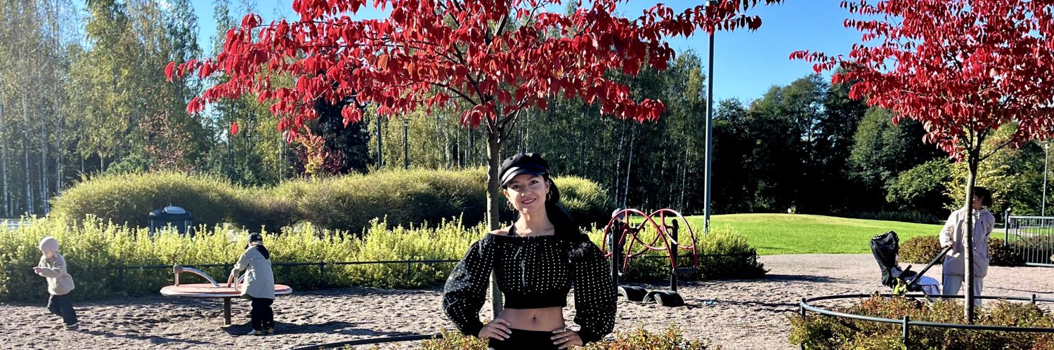 𝓛𝔂𝓵𝓪 𝓗𝓪𝓵𝓮 ꧁ ♚ ꧂ banner