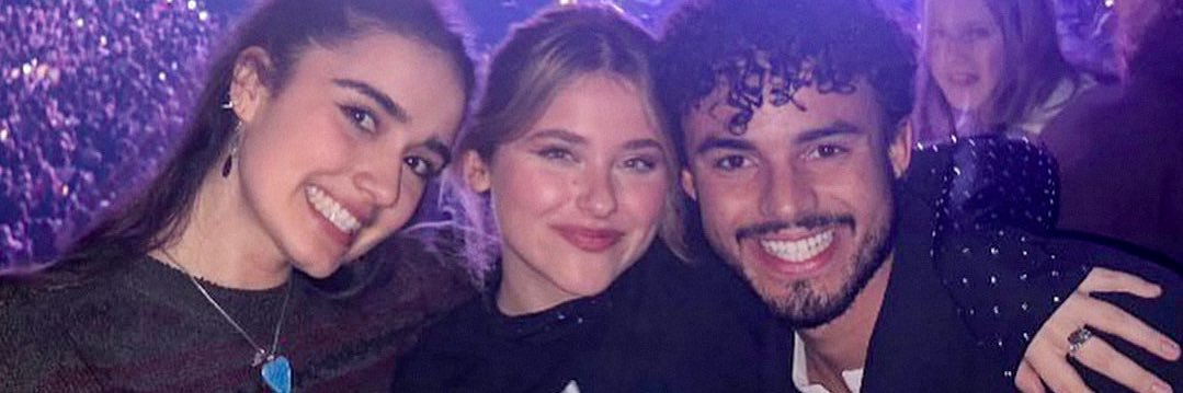 CarolineALR's profile banner image