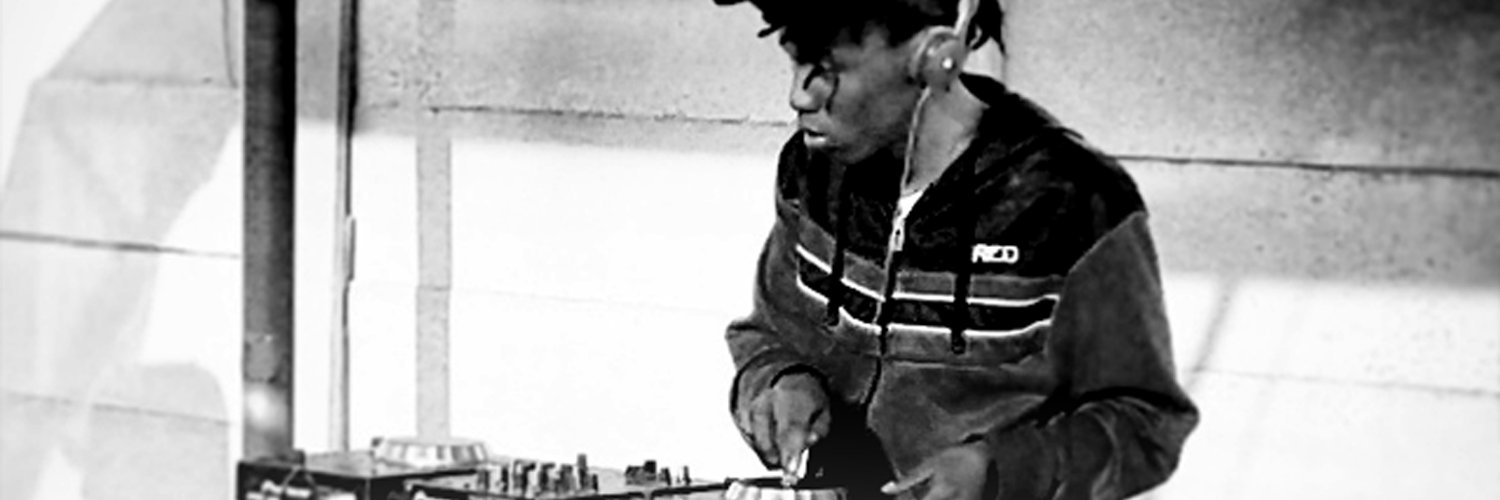 TeaZaa_Freshman's profile banner image