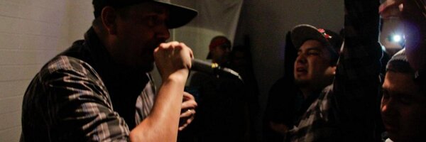 ItsBeOND Profile Banner