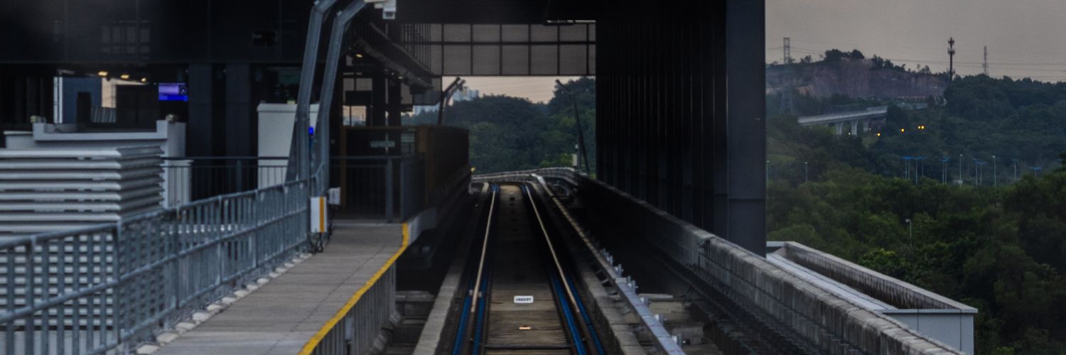 fiqz_13's profile banner image