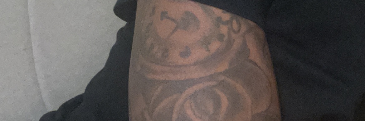 R_B_7_'s profile banner image