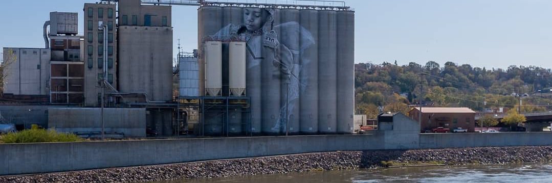 Lyons in ‘Sota banner