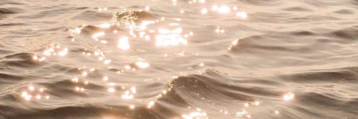 batssly's profile banner image