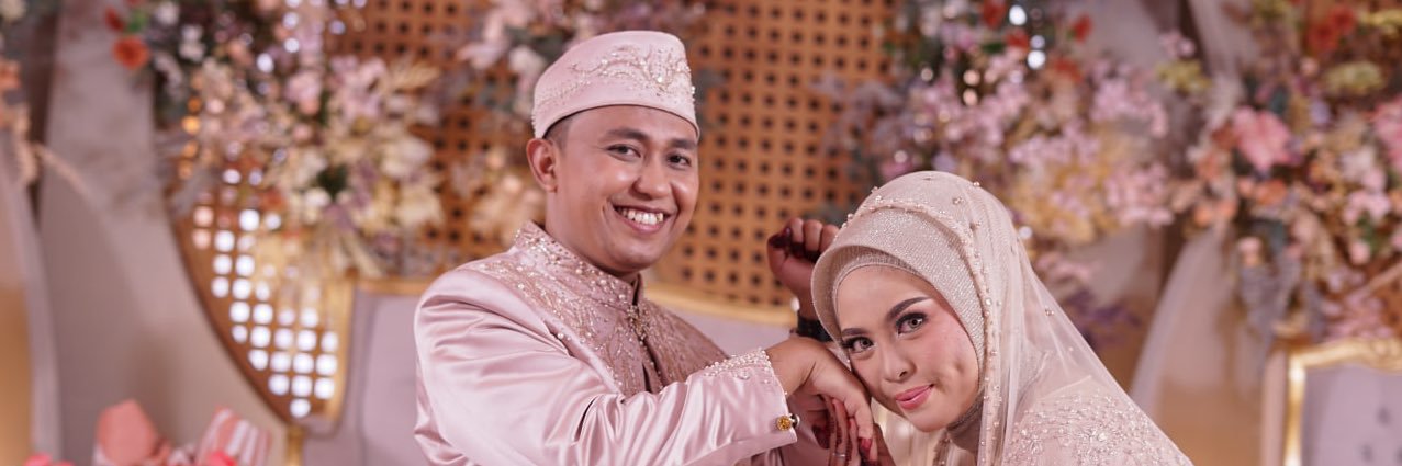 debilestari's profile banner image