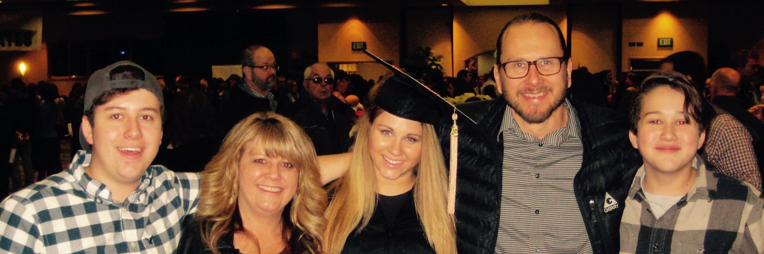andreamarkham's profile banner image