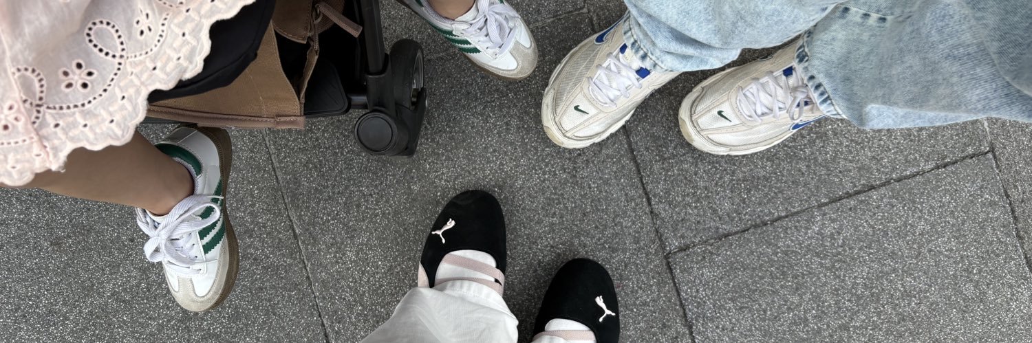 SuzyNard's profile banner image