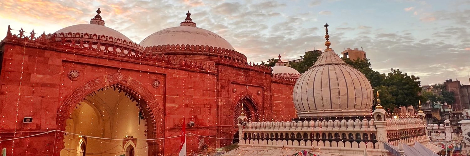 DargahShareef's profile banner image