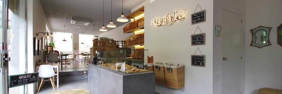 AbrilsCafe's profile banner image