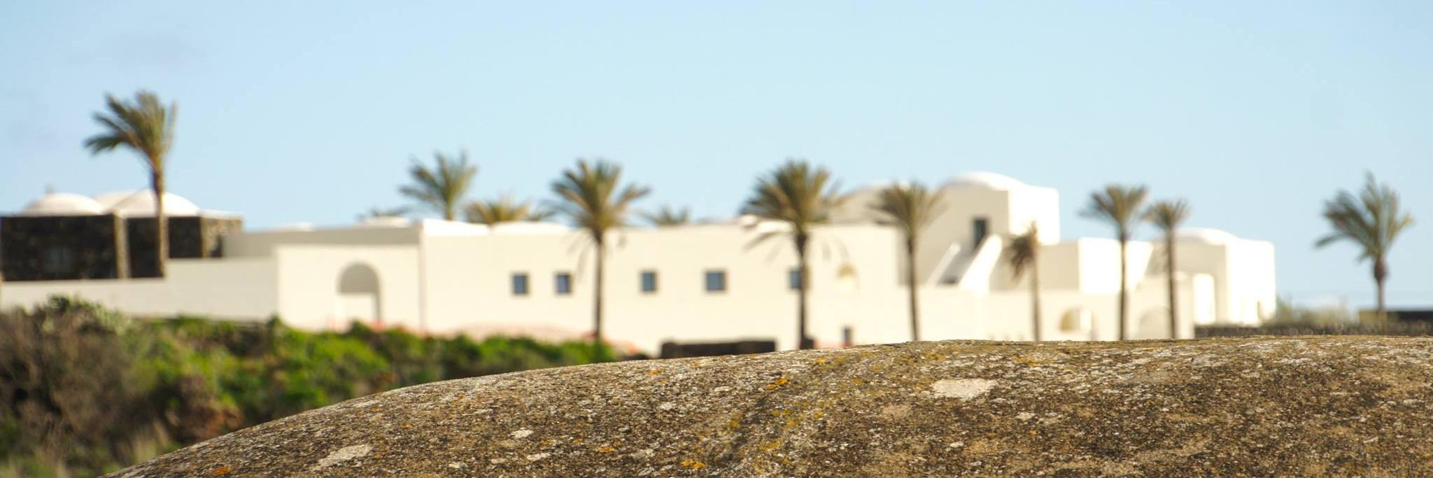 Sikelia_Resort's profile banner image