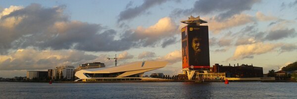 ManonStravens Profile Banner