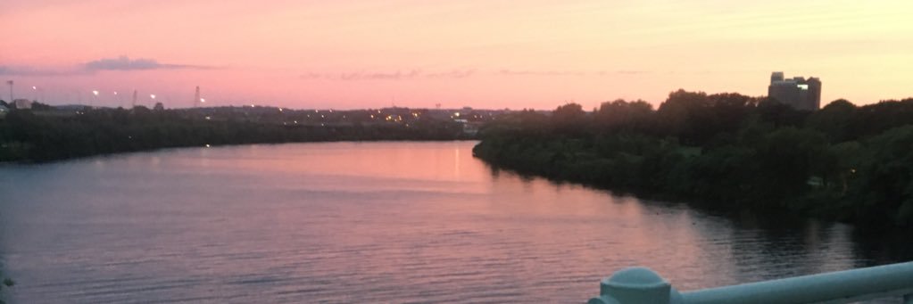 katydoesit's profile banner image
