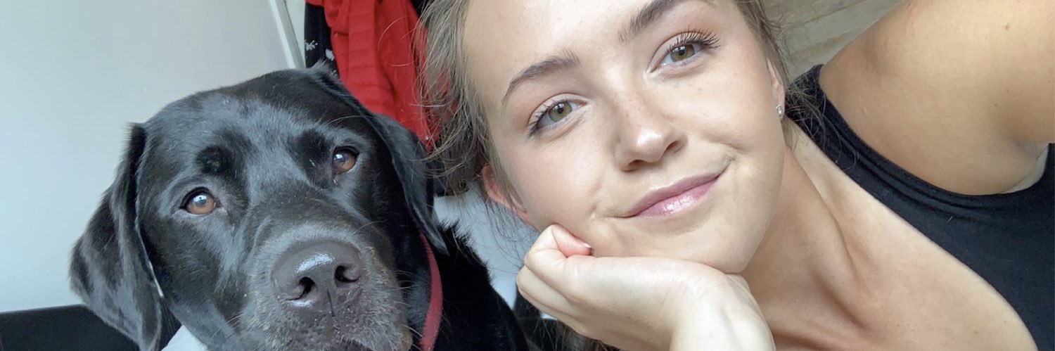 itslarasaccount's profile banner image