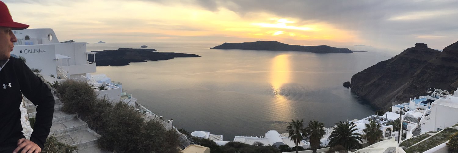 alyssaleeks's profile banner image