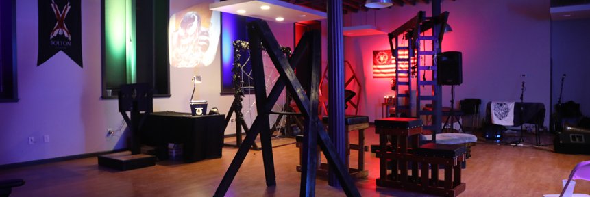 ElegantlyKinky's profile banner image