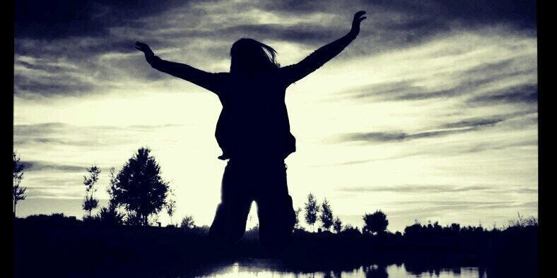 alba_aznar's profile banner image