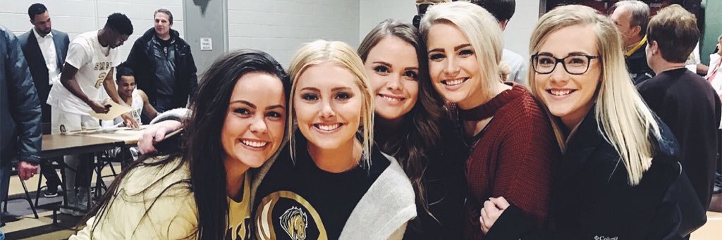 andrealee_5's profile banner image