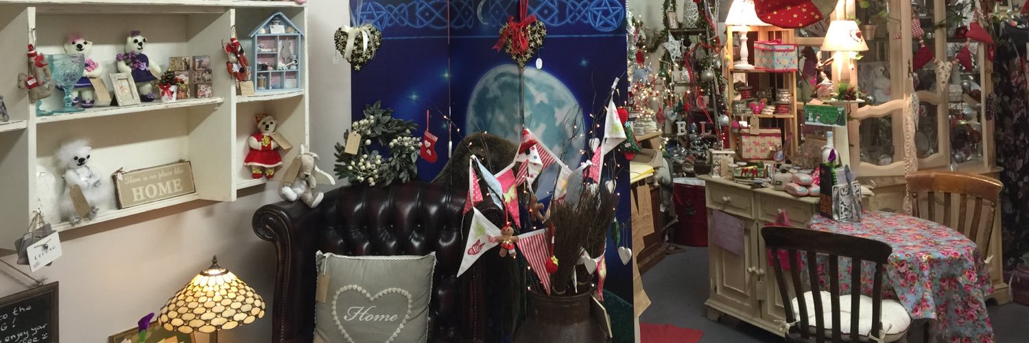 2cTeaRoom's profile banner image