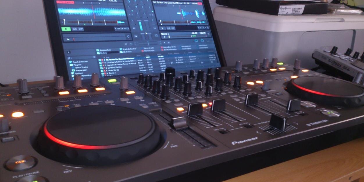 oscarmateodj's profile banner image