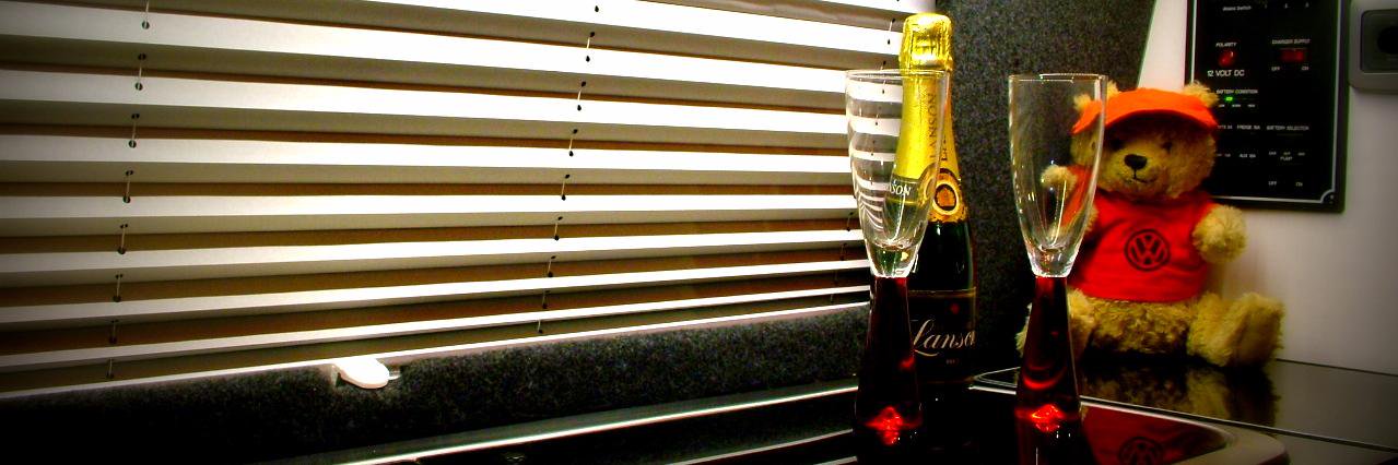 VanShades's profile banner image