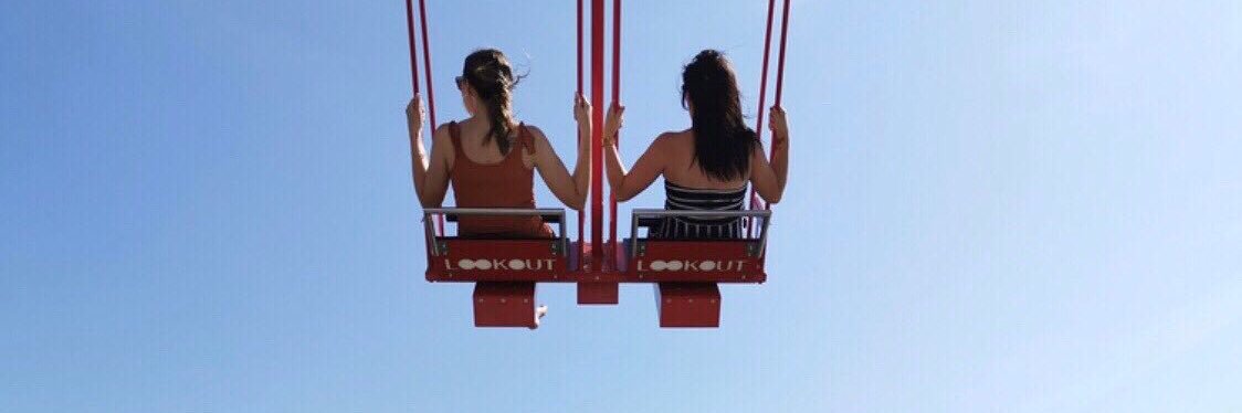 Lauren 🌼 banner