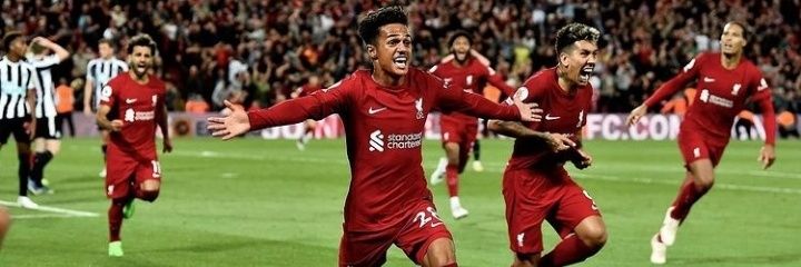 Azemheye's profile banner image