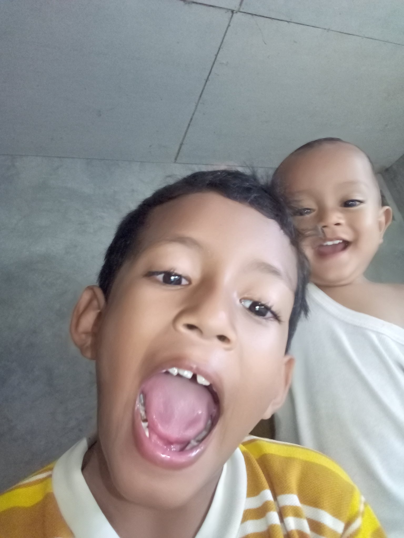 roro_anteng's profile banner image
