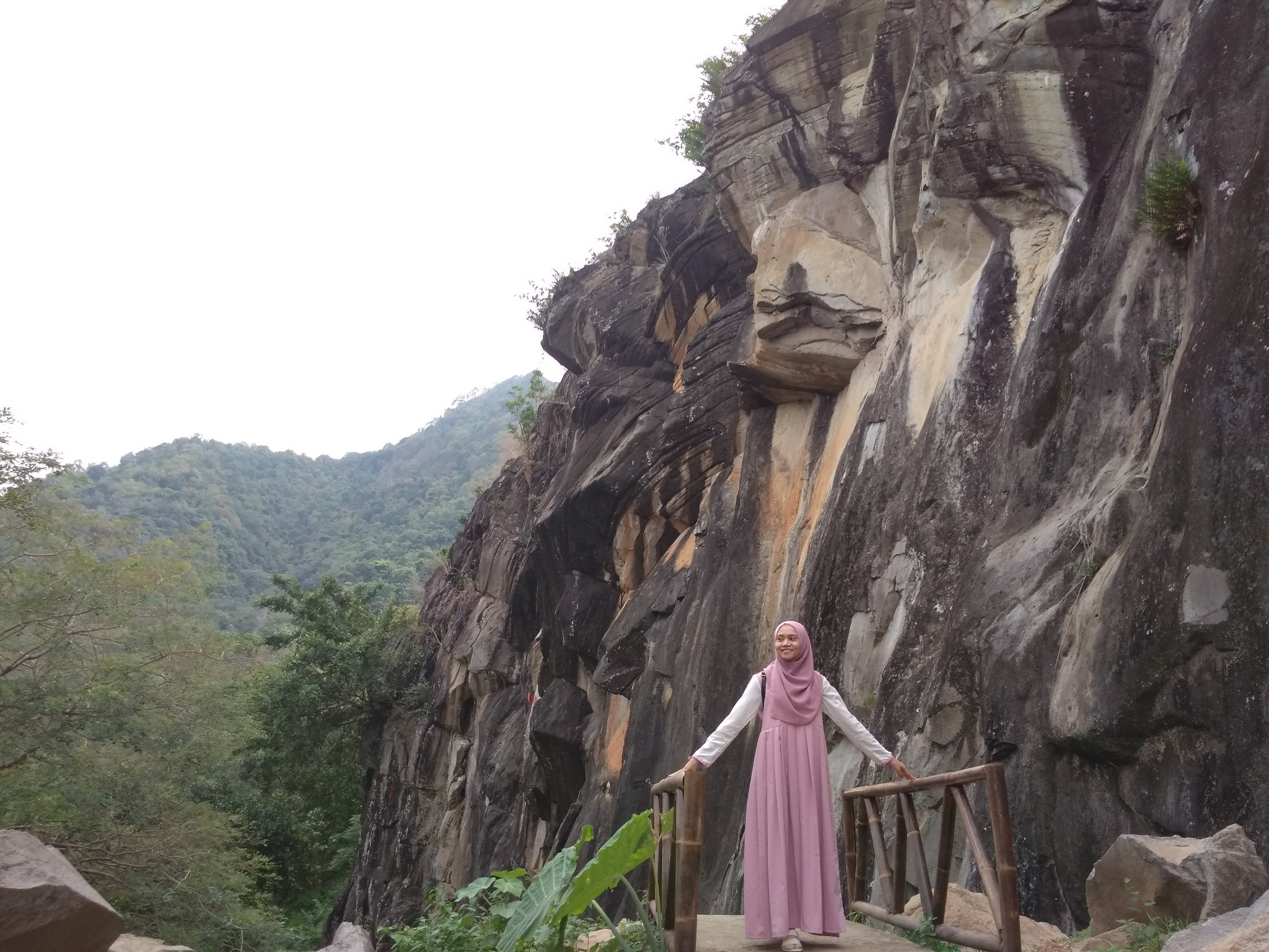 winahdr's profile banner image