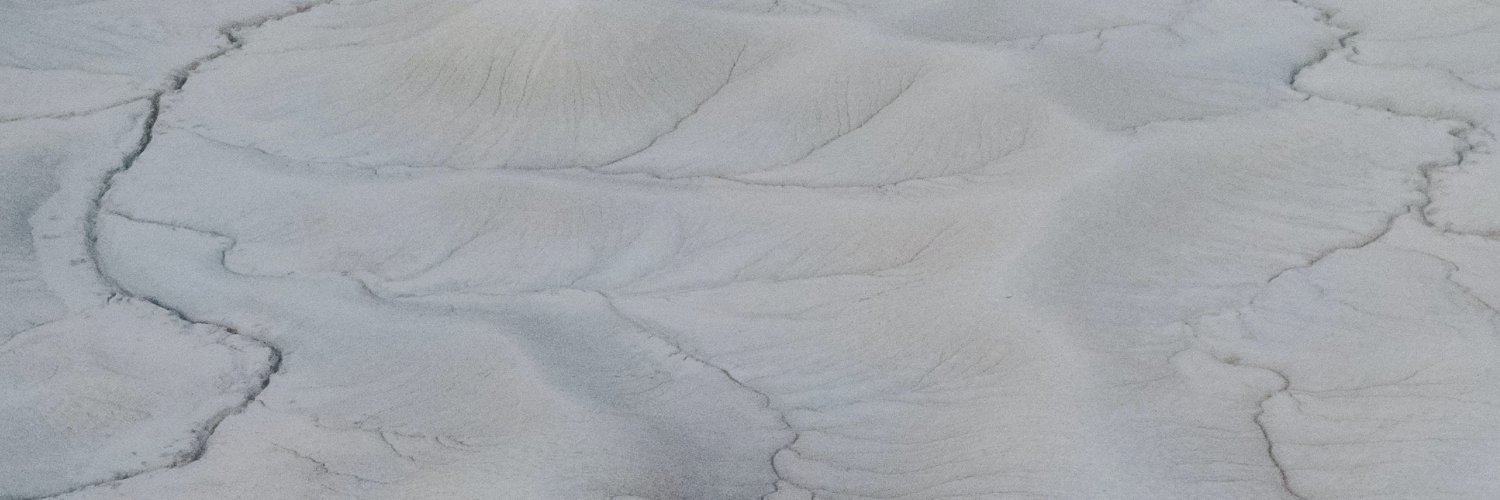 Mrit (💙,🧡)🛸🐐 banner