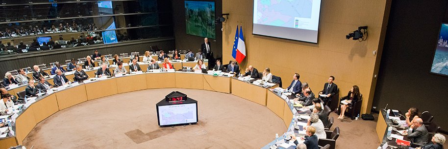 paherve's profile banner image