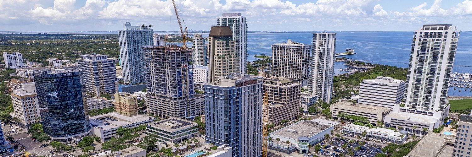 Anthony Close ☀️ banner