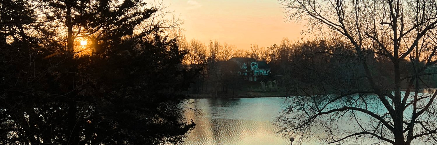 intheairwaves's profile banner image