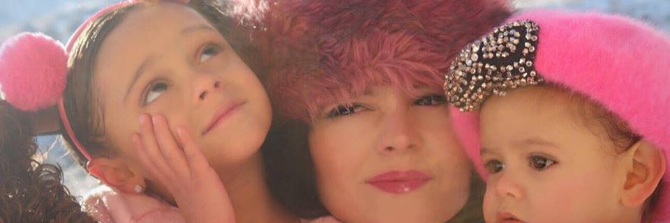 Allisson Lozz banner