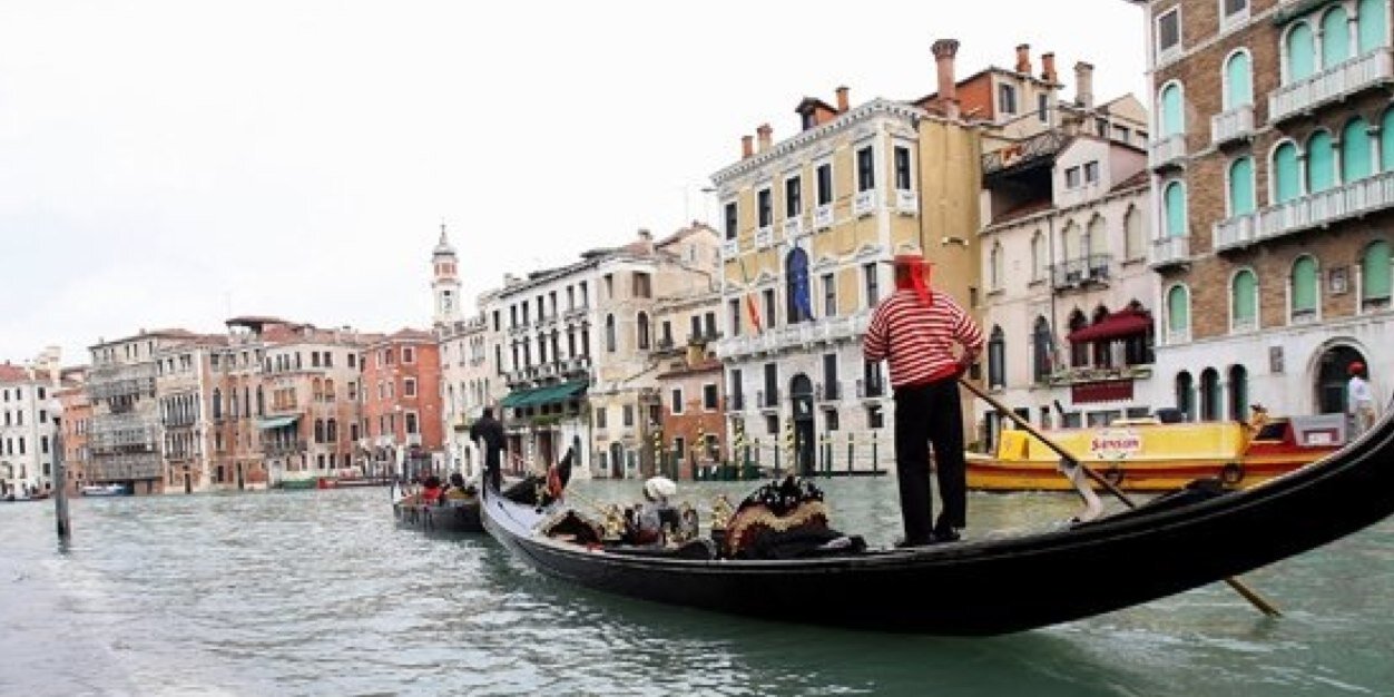 DenaBetti's profile banner image