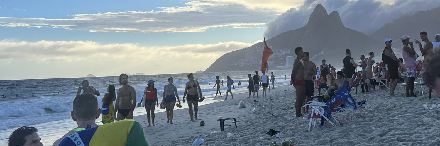 kelly rowland & greh hoodies banner