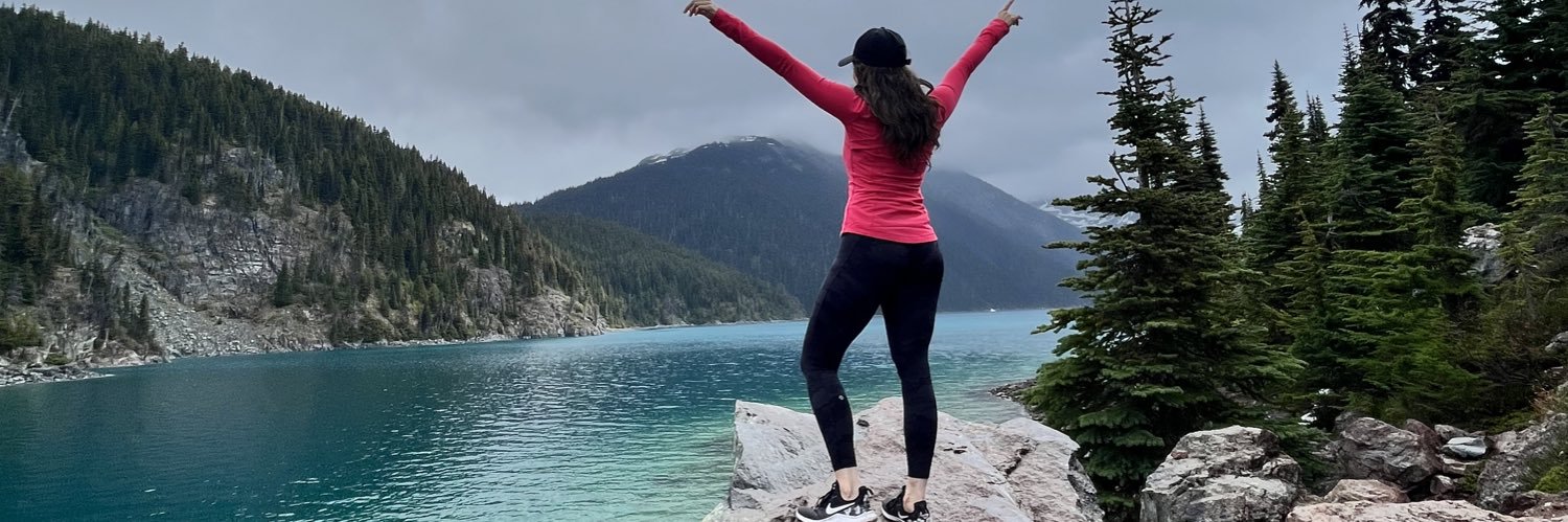 lauraeg9's profile banner image