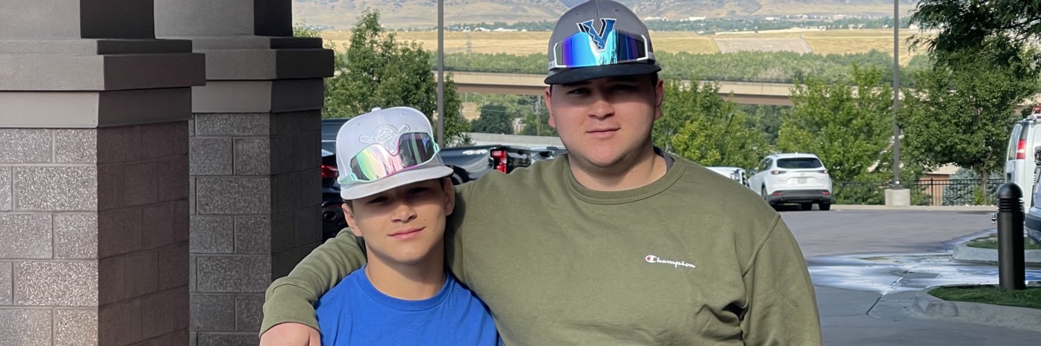 taylorlmartinez's profile banner image