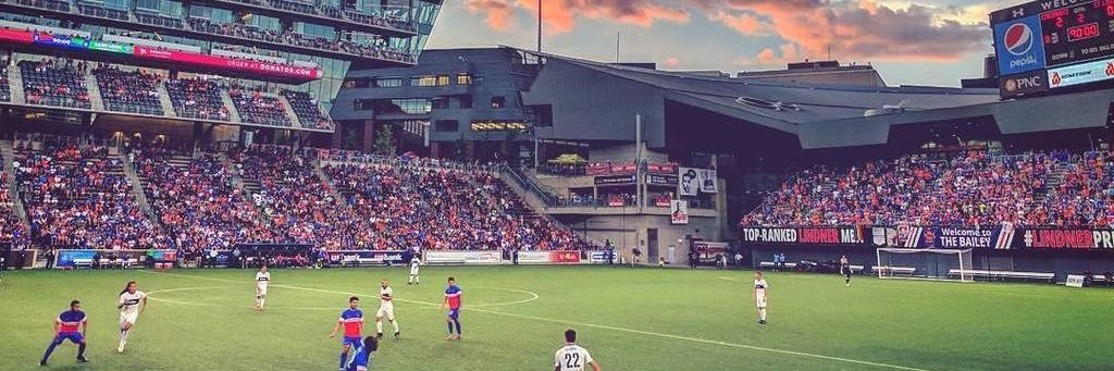 troyhufford's profile banner image