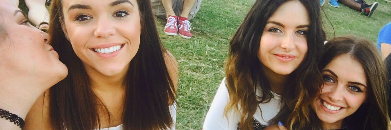 Danielleeee93's profile banner image