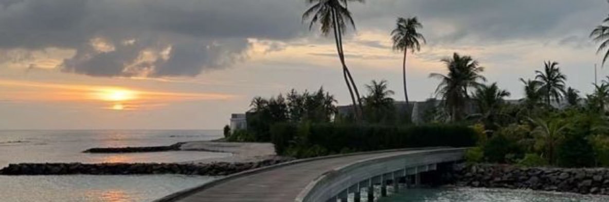 r7r7GG's profile banner image